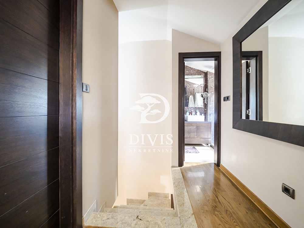 Slika 4 - Trgovačka, Trosoban stan na prodaju, 77m2, 230.000€